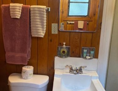 Suite with Hot Tub