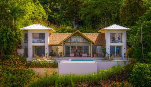 Villa with Sea View