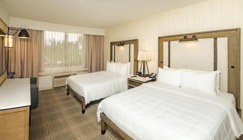 Double Queen Room