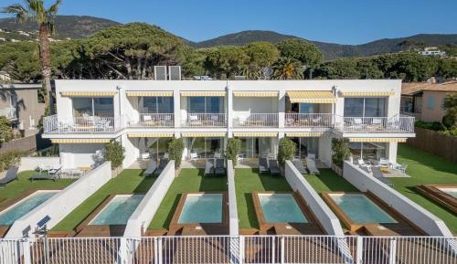 Double Room with Private Pool - Sea View