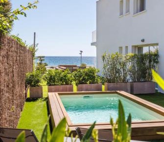 Double Room with Private Pool - Garden View