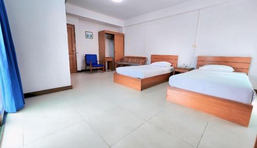 Grand Deluxe Twin beds Room