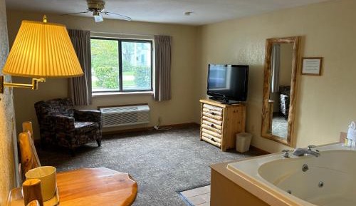 King Room with Spa Bath