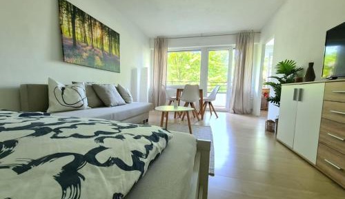Studio Apartment with Balcony