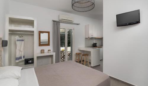 Quadruple Room with Terrace