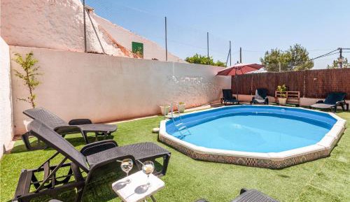 Four-Bedroom Holiday Home