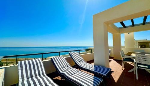 Two-Bedroom Apartment with Terrace and Sea View