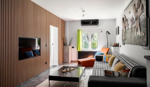 Holiday Home with Sea View 