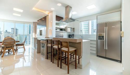 Three-Bedroom Apartment with Ocean View