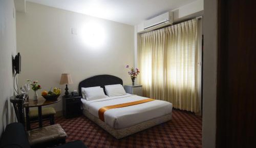 Deluxe Single Room