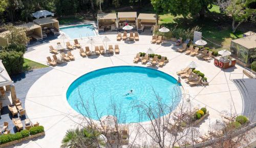 Classic Room, Guest room, 1 King, Pool view