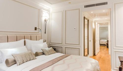 Connecting Family Rooms