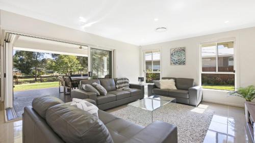 Three-Bedroom Holiday Home 