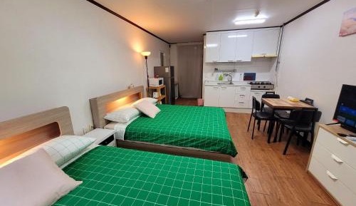 Standard Family Room
