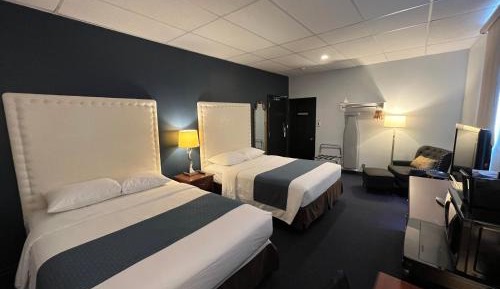 Room with Two Queen Beds