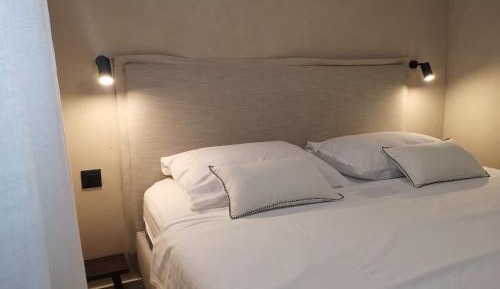 One-Bedroom Premium Apartment