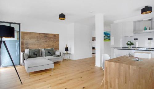 Superior One-Bedroom Apartment