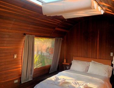 Deluxe Suite with Spa Bath
