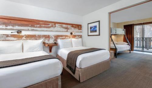 Deluxe Double Room with Extra Bed