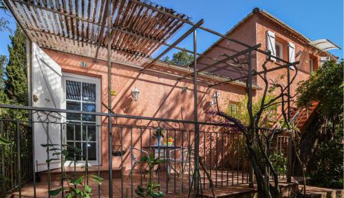 Two-Bedroom Holiday Home
