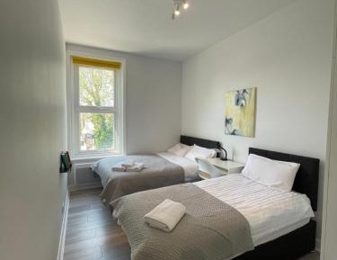 Deluxe Apartment