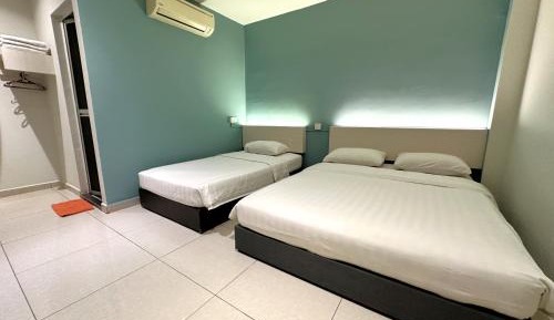 Superior Triple Room