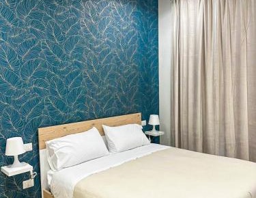 Deluxe Double Room with Shower