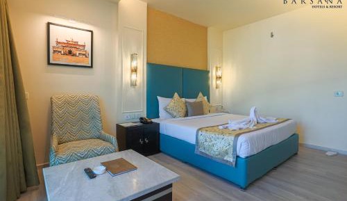 Superior King Room