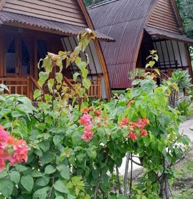 One Bedroom Bungalow with Hot Water