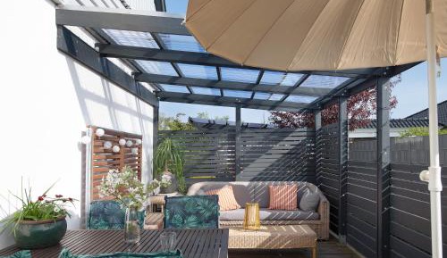 Superior One-Bedroom Apartment