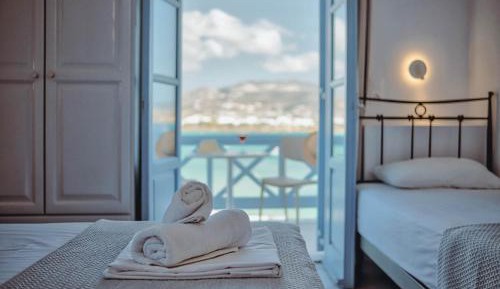 Triple Room with Sea View