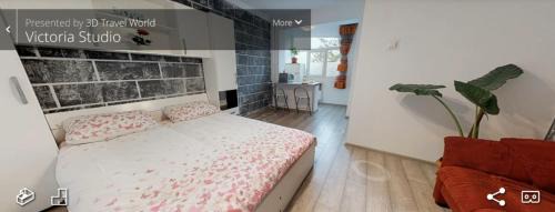 One-Bedroom Apartment with Balcony and City View