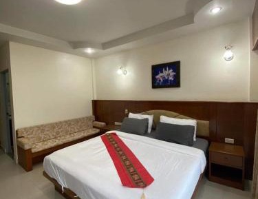 Large Double Room
