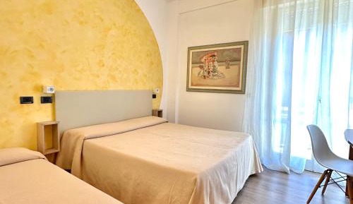 Triple Room with Balcony