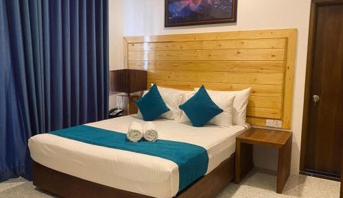 Double Room with Private Bathroom