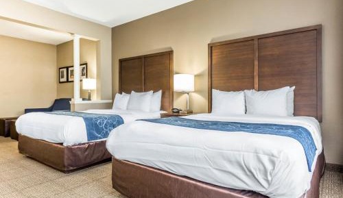 Executive Queen Suite with Two Queen Beds - Non Smoking