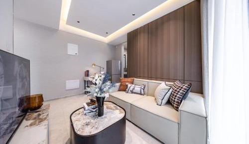 One-Bedroom Suite