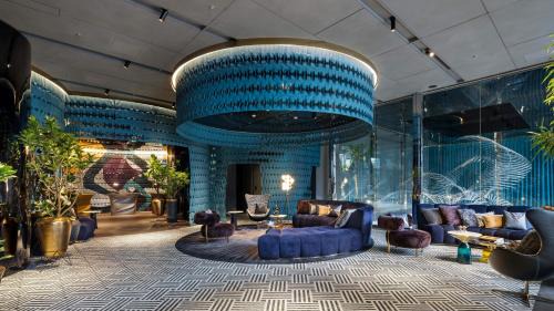Privilege King Room (Lounge Access)