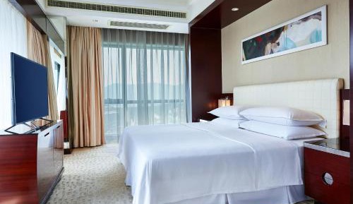 Traditional Suite, 1 Bedroom Executive Suite, 1 King