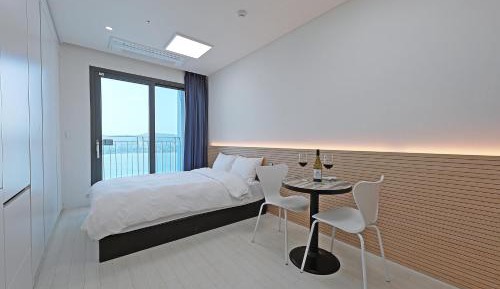 Double Room with Lake View