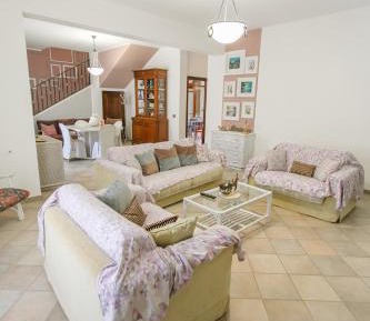 Standard Villa