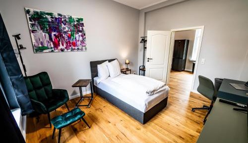 Deluxe Apartment