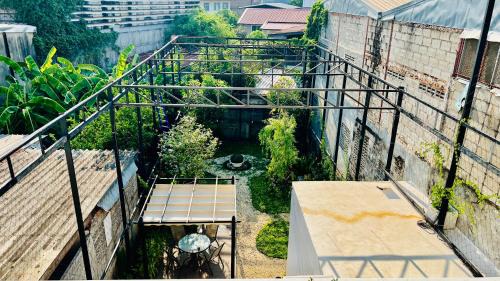 Studio with Garden View