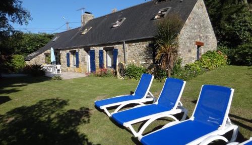 Three-Bedroom Holiday Home 