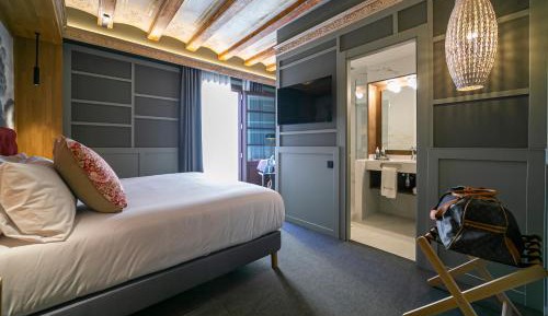 Double Room with Terrace