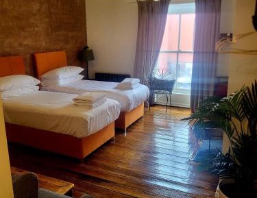 Deluxe Double Room with Bath
