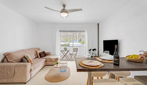 Superior One-Bedroom Apartment with Balcony