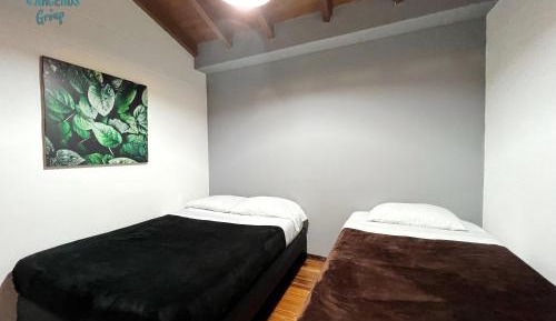 Three-Bedroom Deluxe Apartment