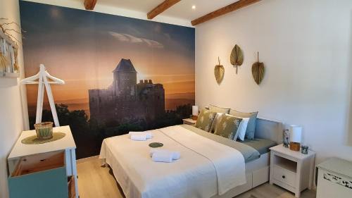 One-Bedroom Apartment with Terrace
