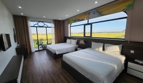 King Room with Balcony
